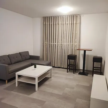 Ferienapartments Ariana Apartment *