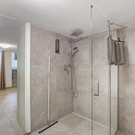 Ferienapartments Ariana 巴特塞京根