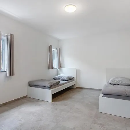 Ferienapartments Ariana *